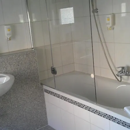 Airport Filder Post 3*